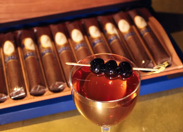 Merchants Cigar Bar Picture 1