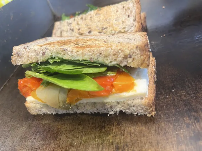 Kanoxxo Cafe & Deli Picture 10