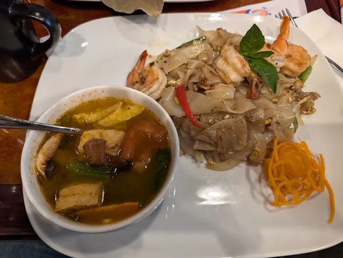 Grata Thai Cuisine Picture 5
