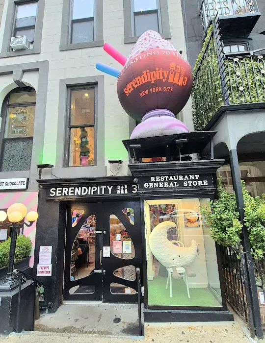 Serendipity 3 - Upper East Side Picture 9