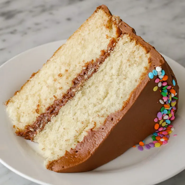 Magnolia Bakery (Bloomingdale's 3rd Ave) - New York, NY Picture 2