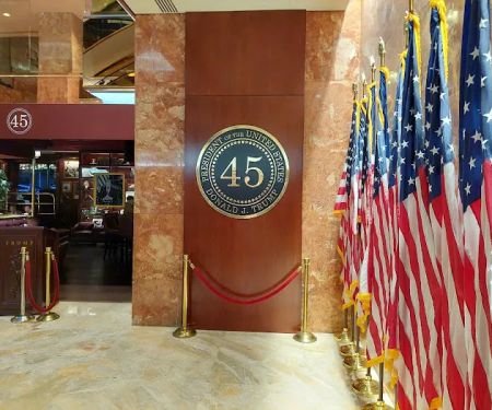 45 Wine & Whiskey Bar