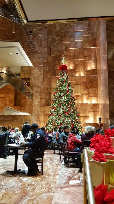 Trump Cafe Picture 5