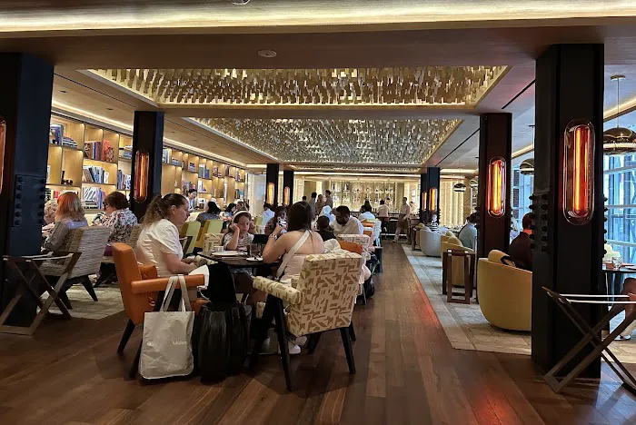 Le Café Louis Vuitton NYC Picture 7