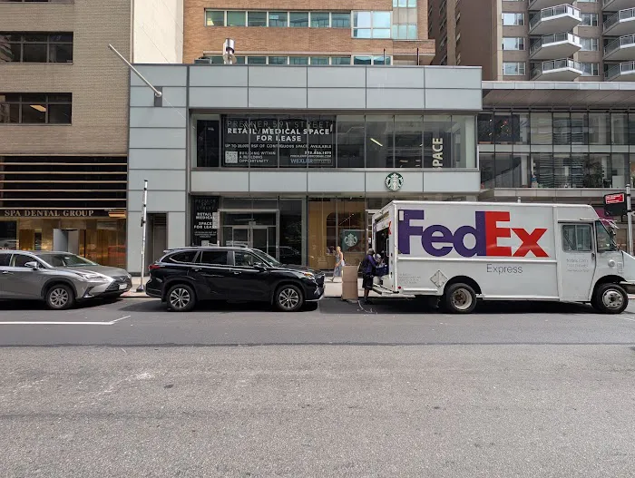 Starbucks Pickup with Amazon Go Picture 2