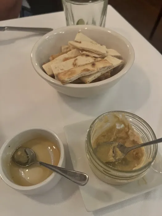 Loi Estiatorio Picture 8