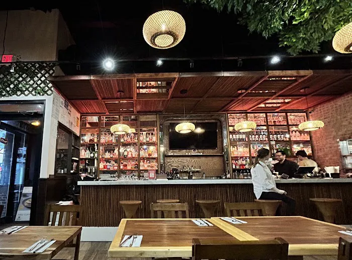 Central Park Cafe Picture 8