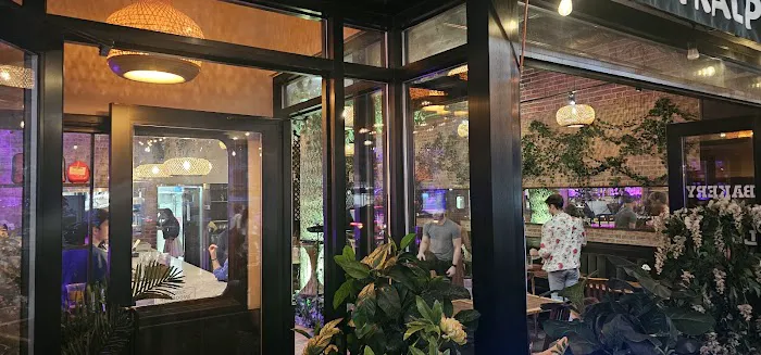Central Park Cafe Picture 9