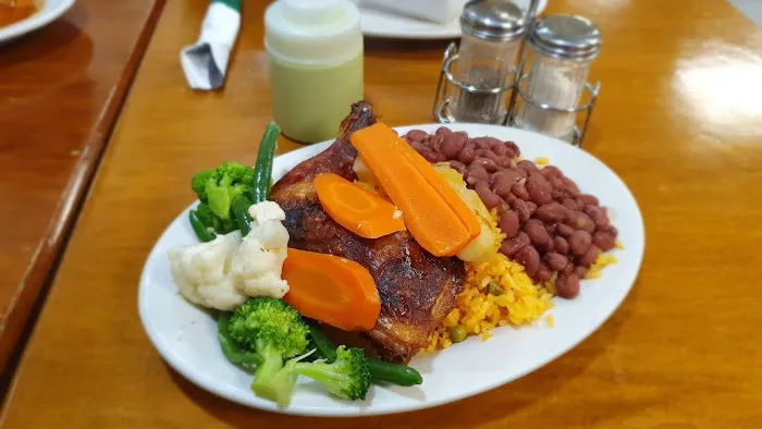 Tina's Cuban Picture 7