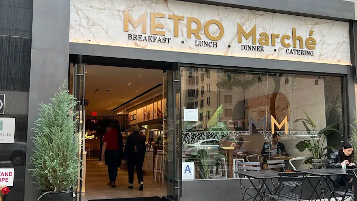 Metro Marche Picture 1