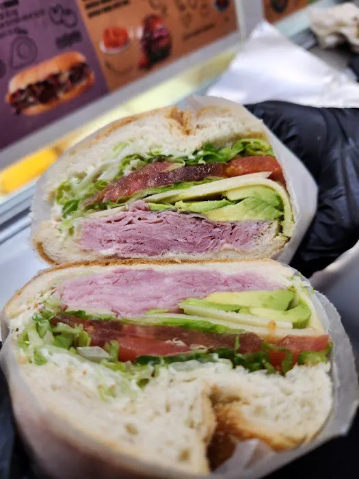 Halo deli inc Picture 8