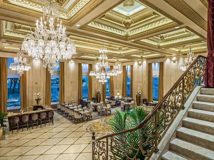 The Champagne Bar Picture 5