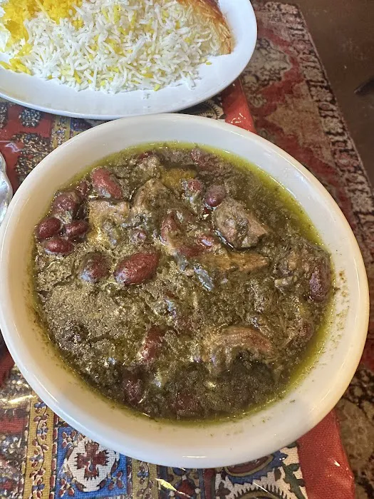 Nasrin's Kitchen Picture 9