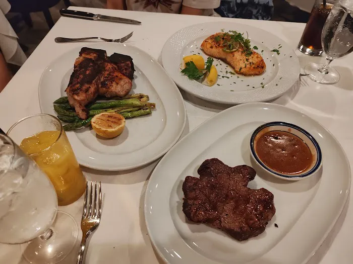 Tuscany Steakhouse Picture 5