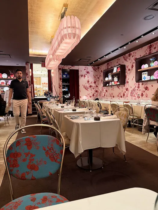 Cafe Ginori at Bergdorf Goodman Picture 3
