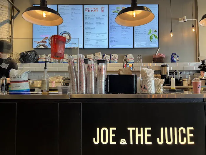 JOE & THE JUICE Picture 6