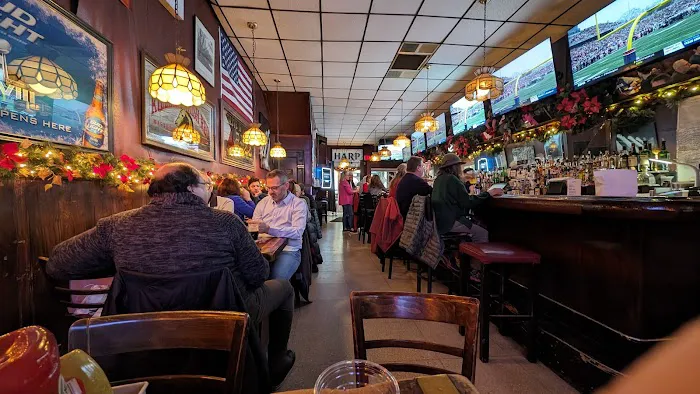 Malachy's Irish Pub Picture 3