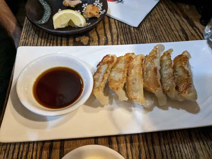 Zurutto Ramen & Izakaya Picture 6
