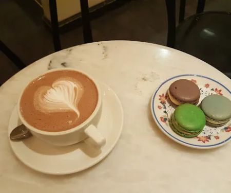 Macaron Café