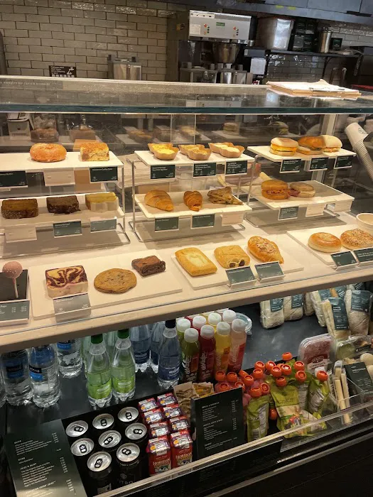 Starbucks Picture 3