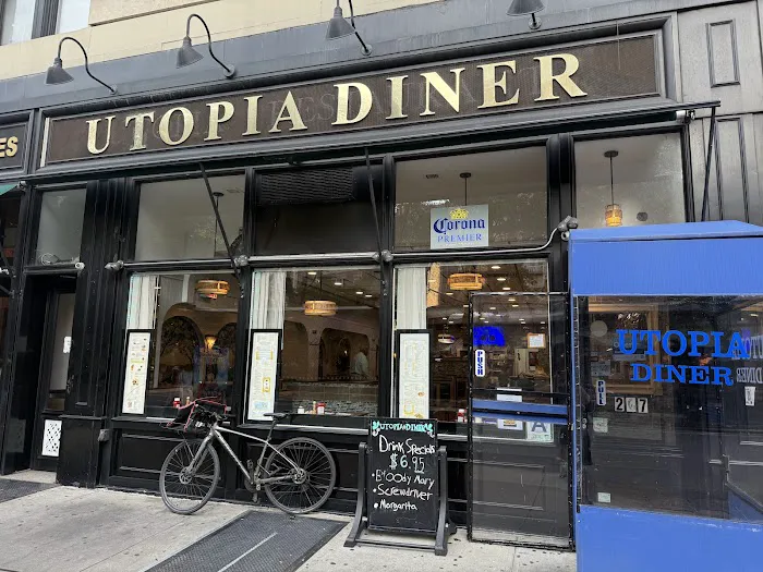 Utopia Diner Picture 10