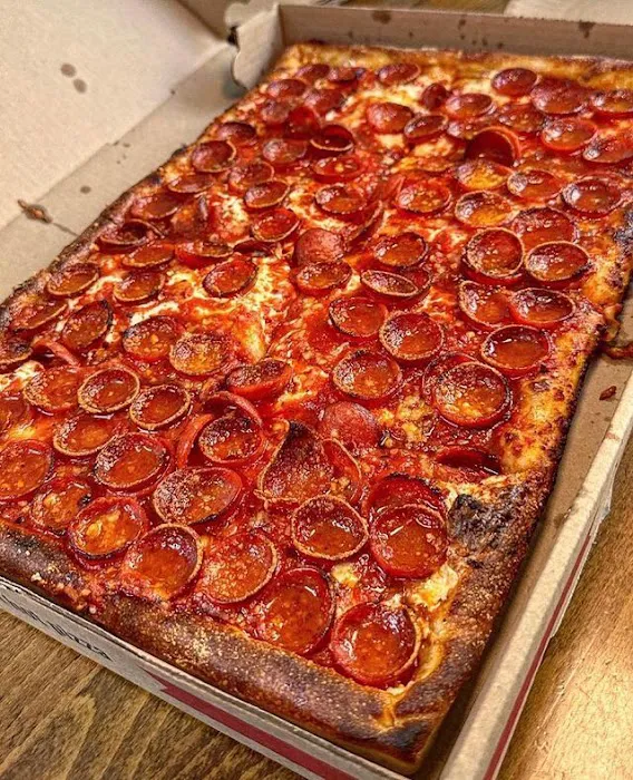 Made in New York Pizza Picture 9