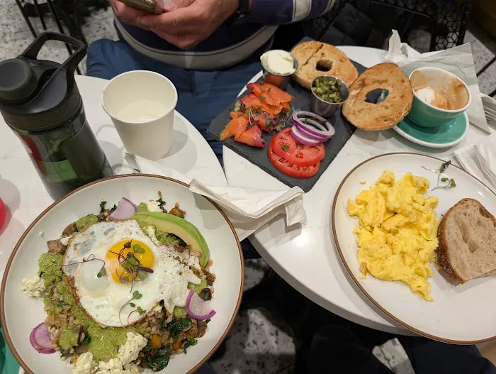 Slate Cafe Upper West Side Picture 10