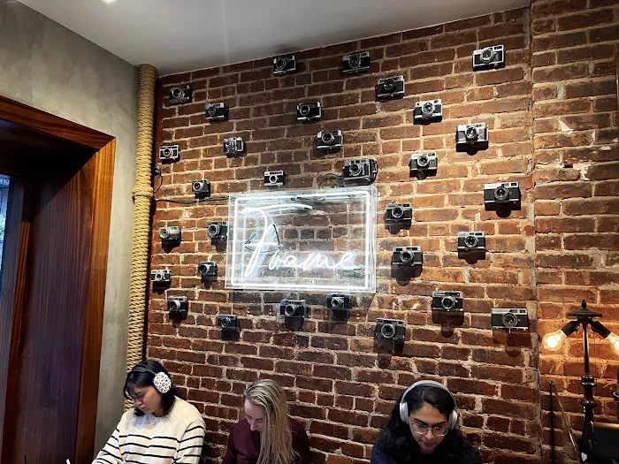 Frame Coffee Picture 3