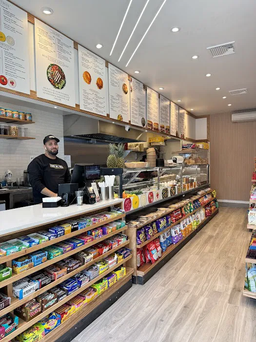 Lenox Hill Deli Picture 10