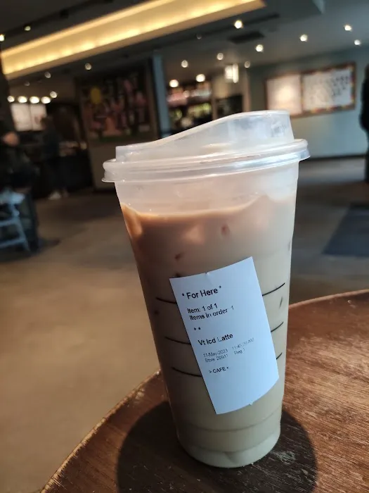Starbucks Picture 1