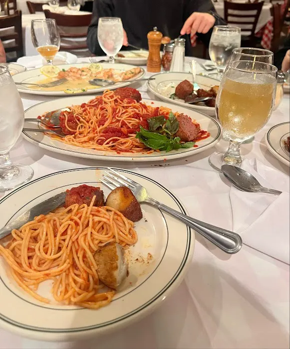 Tony's Di Napoli Picture 9