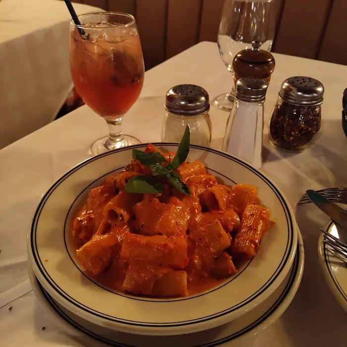 Tony's Di Napoli Picture 6