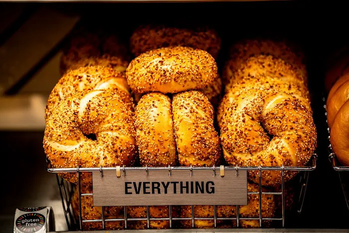 Go Bagels Picture 6