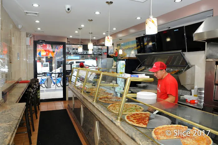 Famous Original Ray's Pizza Picture 6