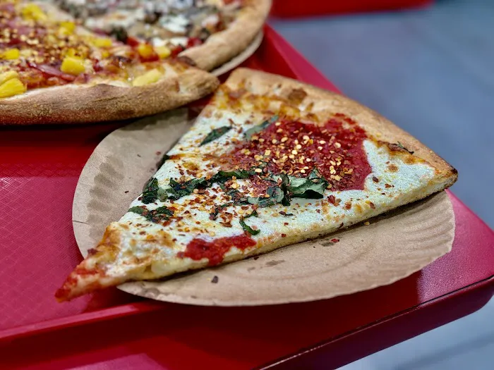 Little Italy Pizza Picture 3