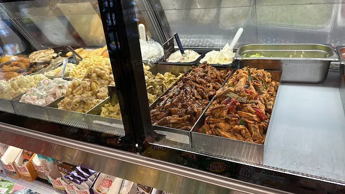 HEAVENLY MARKET CAFE Picture 3