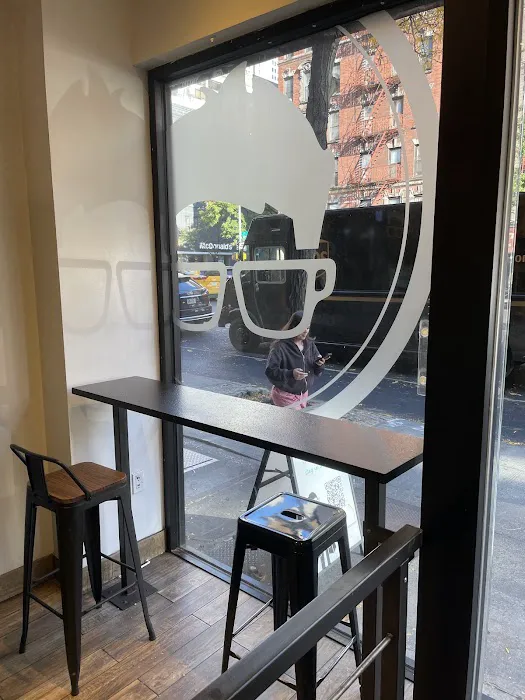 Gregorys Coffee Picture 6