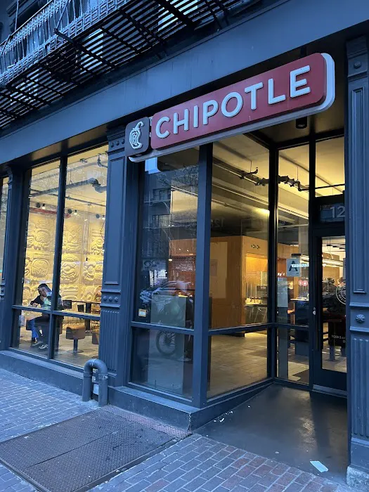 Chipotle Mexican Grill Picture 7