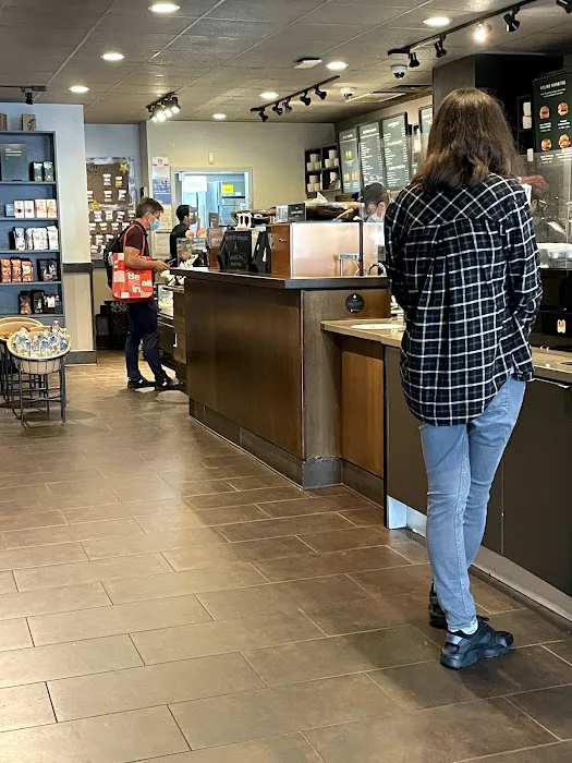Starbucks Picture 3