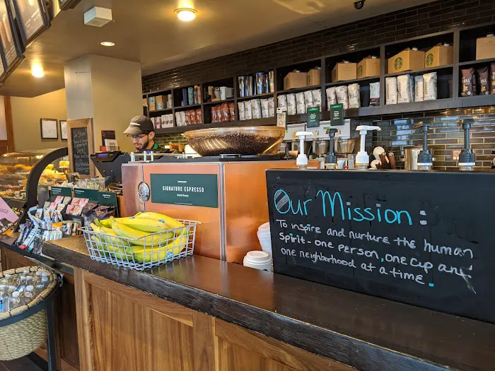 Starbucks Picture 9
