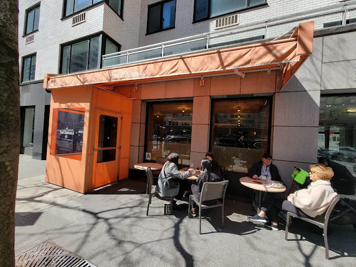 Sant Ambroeus Coffee Bar at Hanley Picture 9