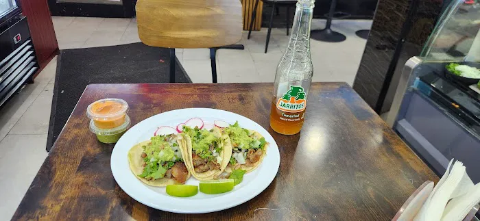Mexican Dream Deli Picture 6
