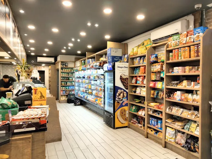 York Grill and Juice Bar Picture 10