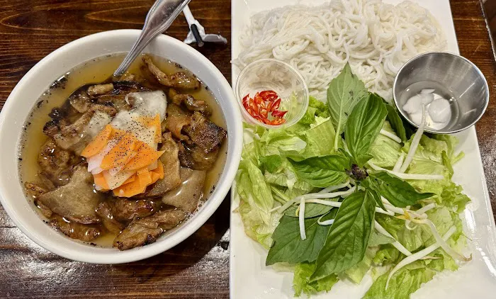 The Pho Lexington Picture 3