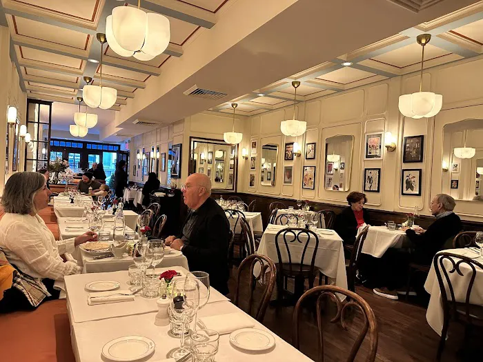Monsieur Bistro Restaurant Picture 10