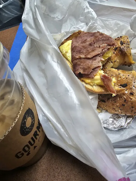 Gourmet Bagel Picture 6