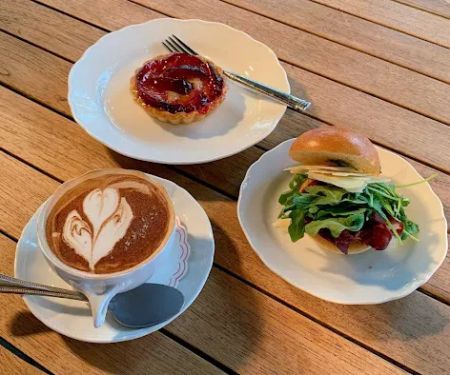 Sant Ambroeus Coffee Bar at Loews Regency Hotel