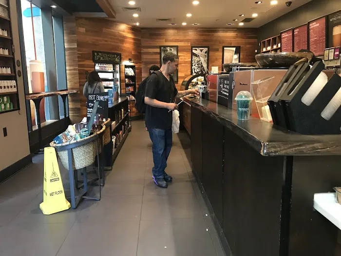 Starbucks Picture 9