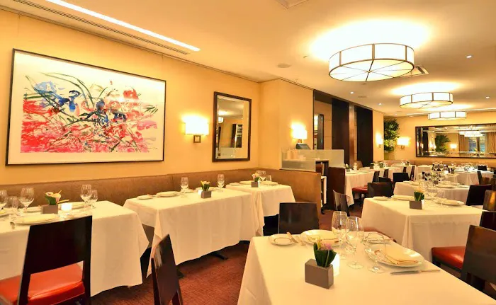 Café Boulud Picture 4