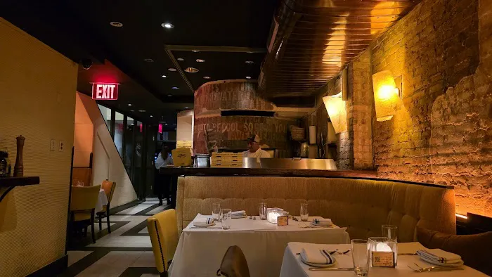 Serafina Always 61st (UES) Picture 4